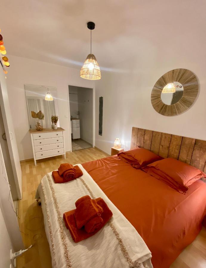Appartement Cosy 1 Chambre Pour 2 Pers - Renove - Terrasse - Parking Dinard Bagian luar foto