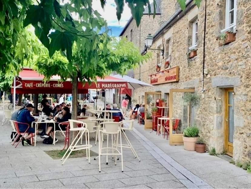 Appartement Cosy 1 Chambre Pour 2 Pers - Renove - Terrasse - Parking Dinard Bagian luar foto